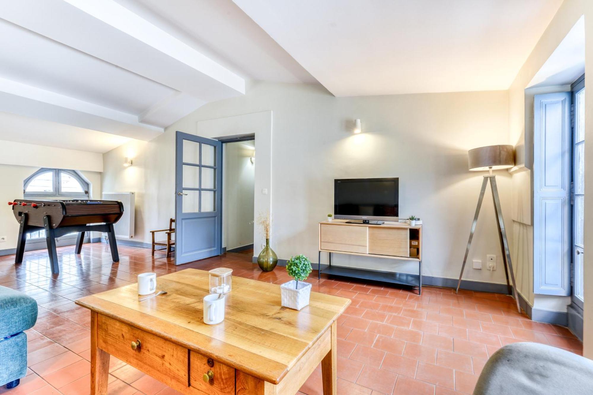 Cocon Carcassonnais - Free Parking - Wifi - Climatisation - Equipee Apartamento Carcasona